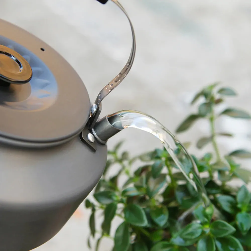 1.1L/1.6L Outdoor Coffee Pot Teapot Portable Camping Water Kettle Hiking Camping Picnic Kettle Aluminum Tableware Cookware
