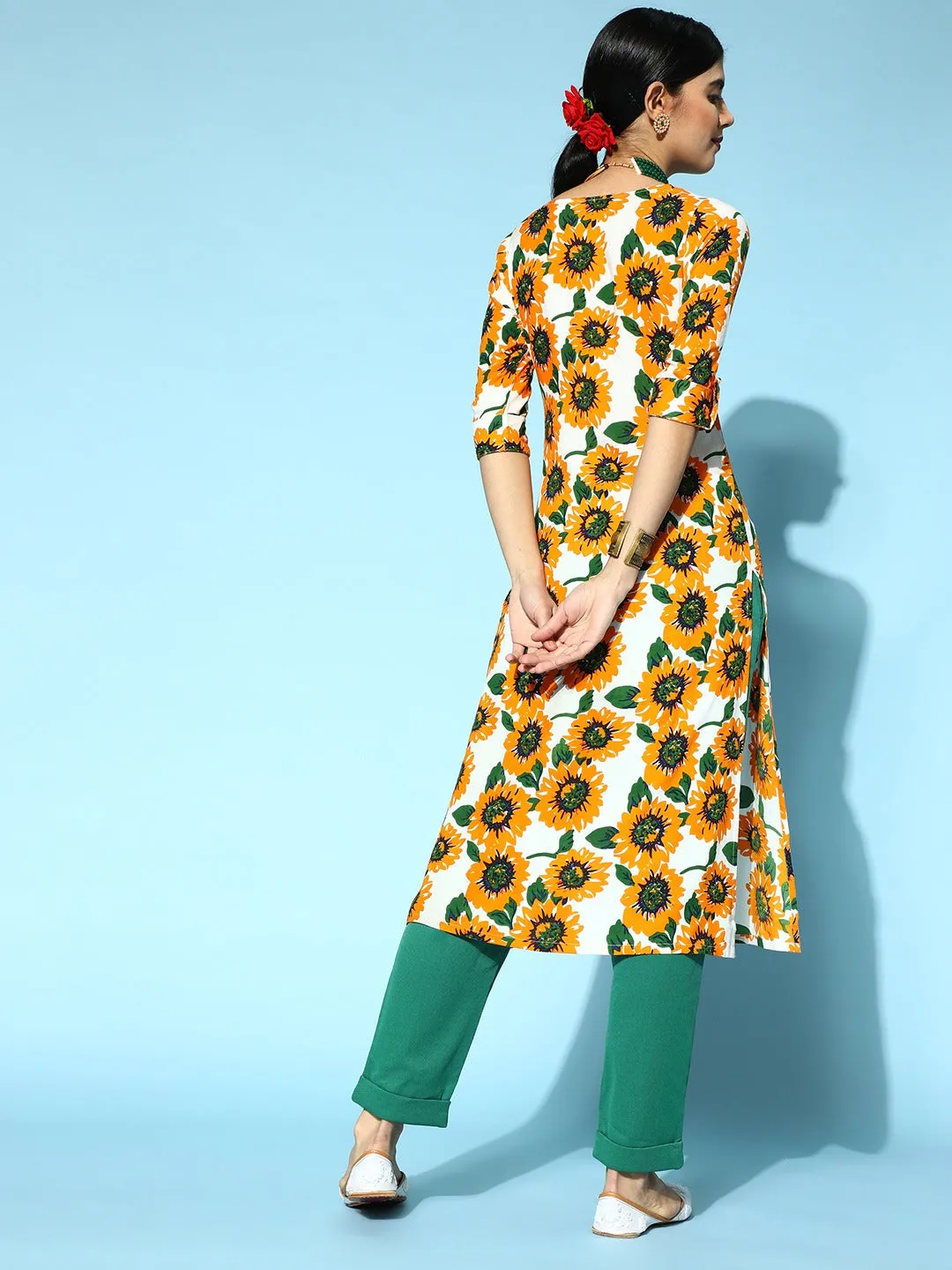 Berrylush Women White & Mustard Yellow Sunflower Printed Keyhole Neck Side-Slited Straight Calf Length Kurta