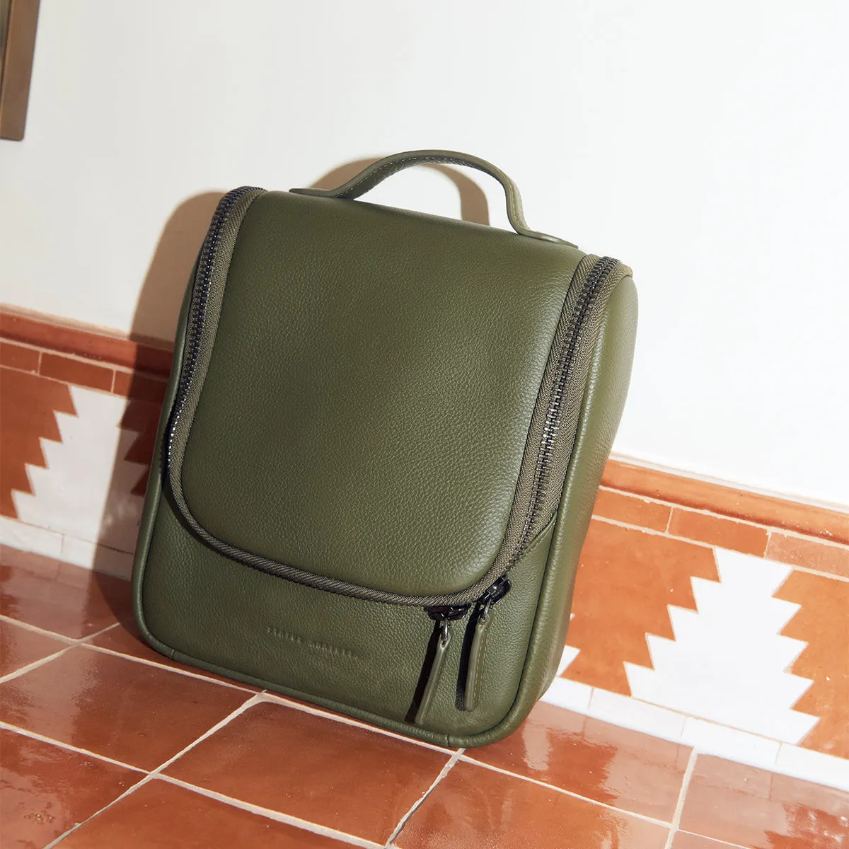 Drifting Apart Toiletry Bag - Khaki