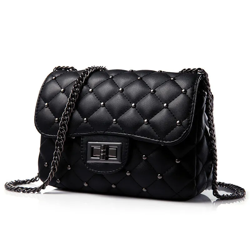 Elle Chain Shoulder Bag