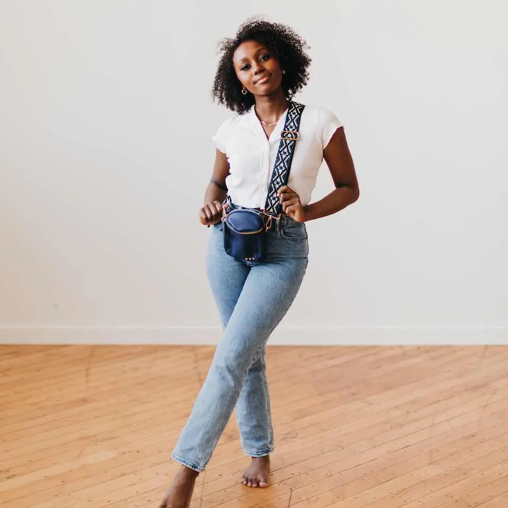 Ellie Crossbody in Navy