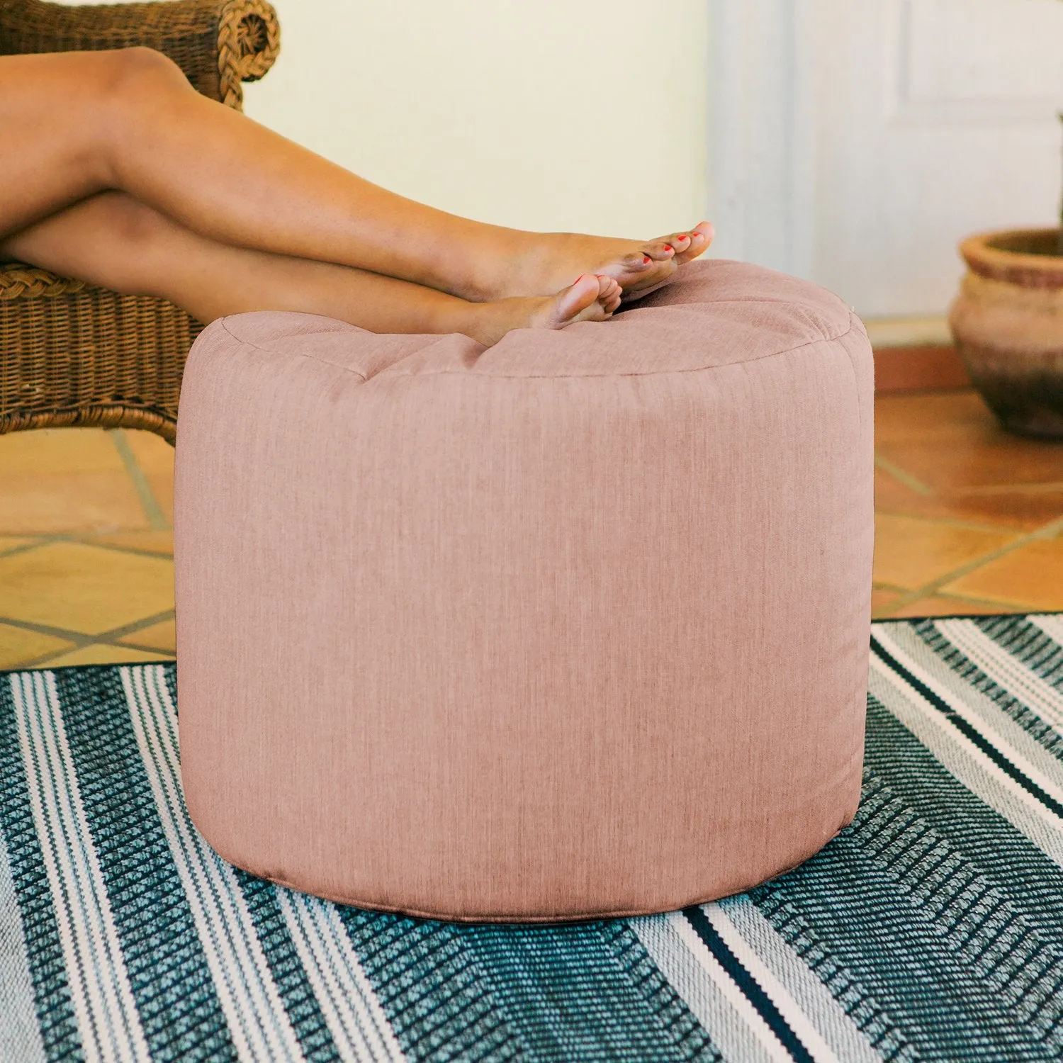 Jaxx Spring Outdoor Ottoman / Side Table