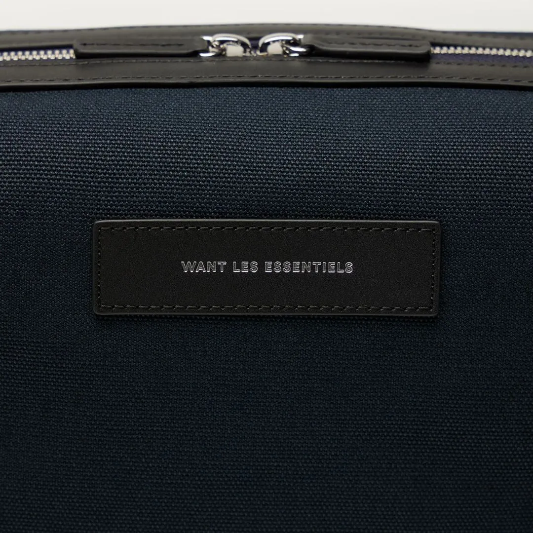 Kenyatta Canvas Toiletry Bag (Navy)