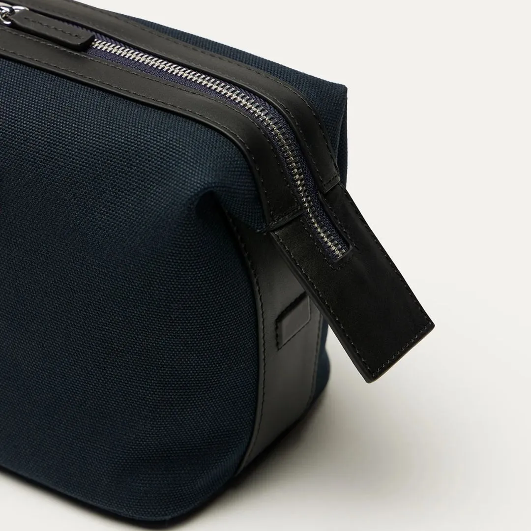 Kenyatta Canvas Toiletry Bag (Navy)