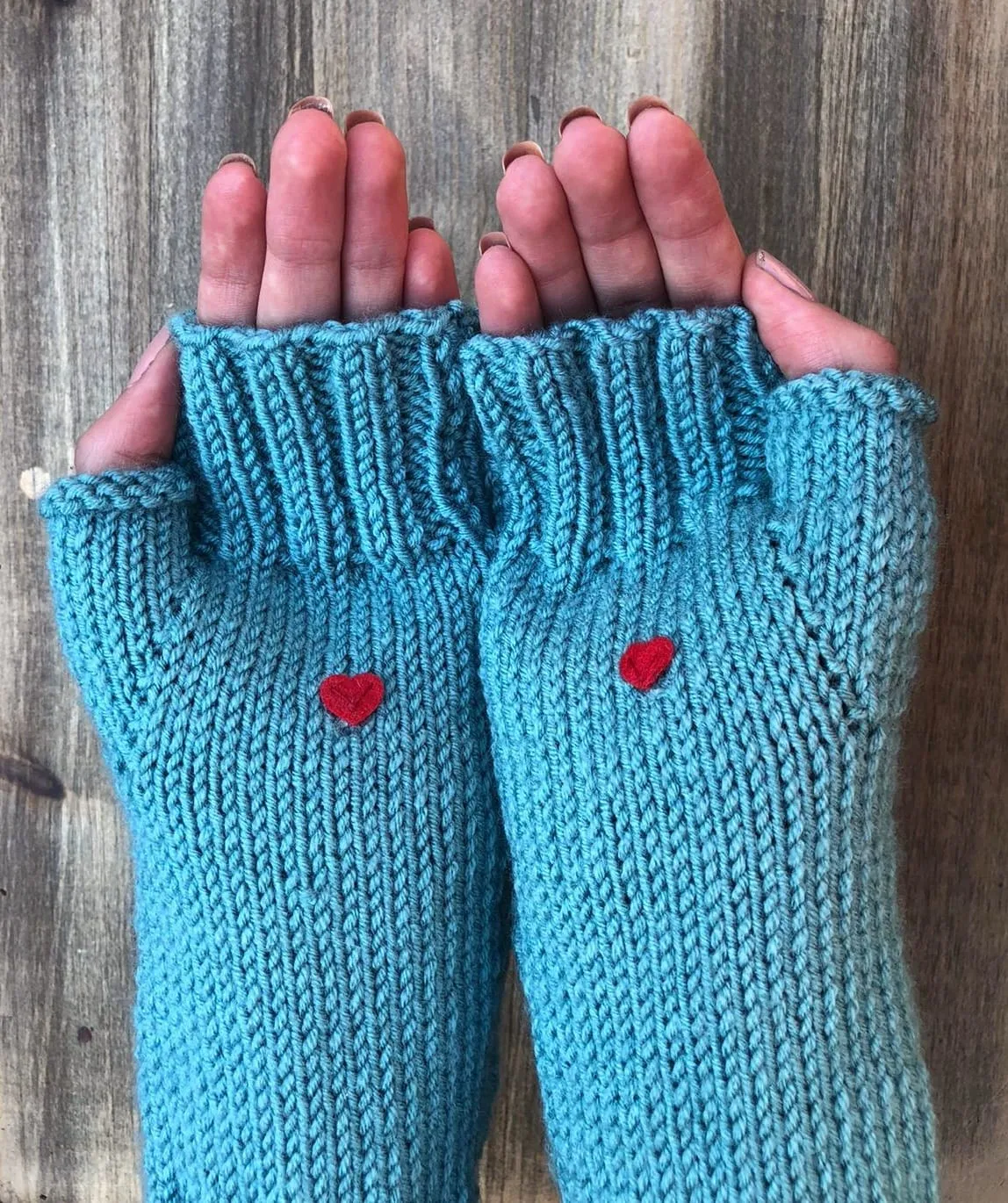 Sea Breeze Fingerless Gloves