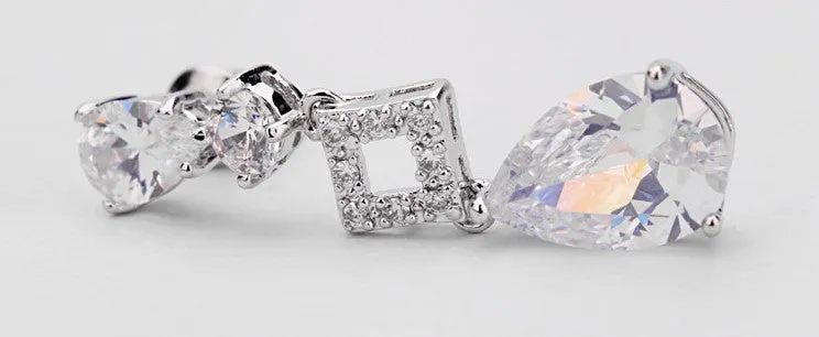 Splendid Dangle Earrings