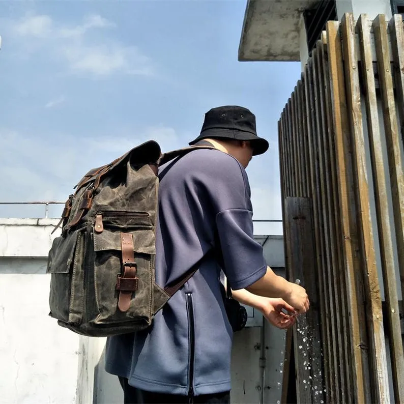 Waxed Canvas School Backpack Large Capacity Travel Backpack Men's Hiking Rucksack Christmas Gifts